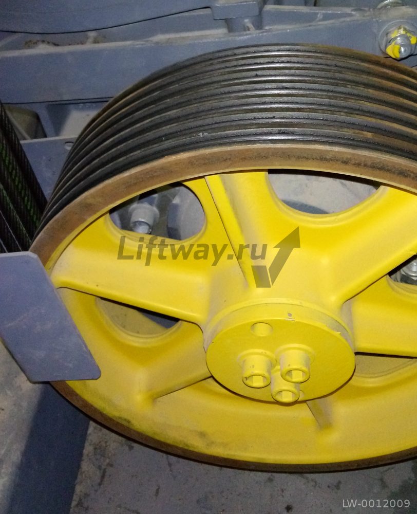 КВШ D450, ширина 130 мм, канат 10мм, 7 лунок , RA=18мм ThyssenKrupp (лебедка TW63)