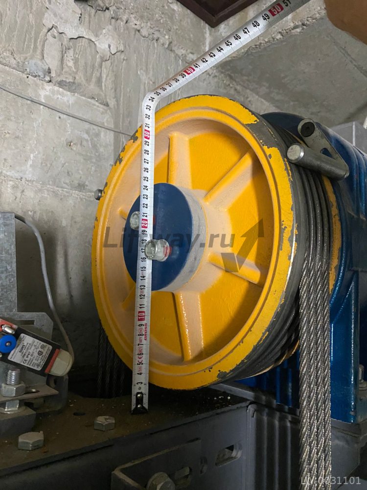 КВШ 320x4x8 лебедки SMT200AC-15