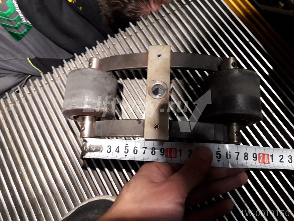 Прижимное устройство блока привода поручня эскалатора Mitsubishi