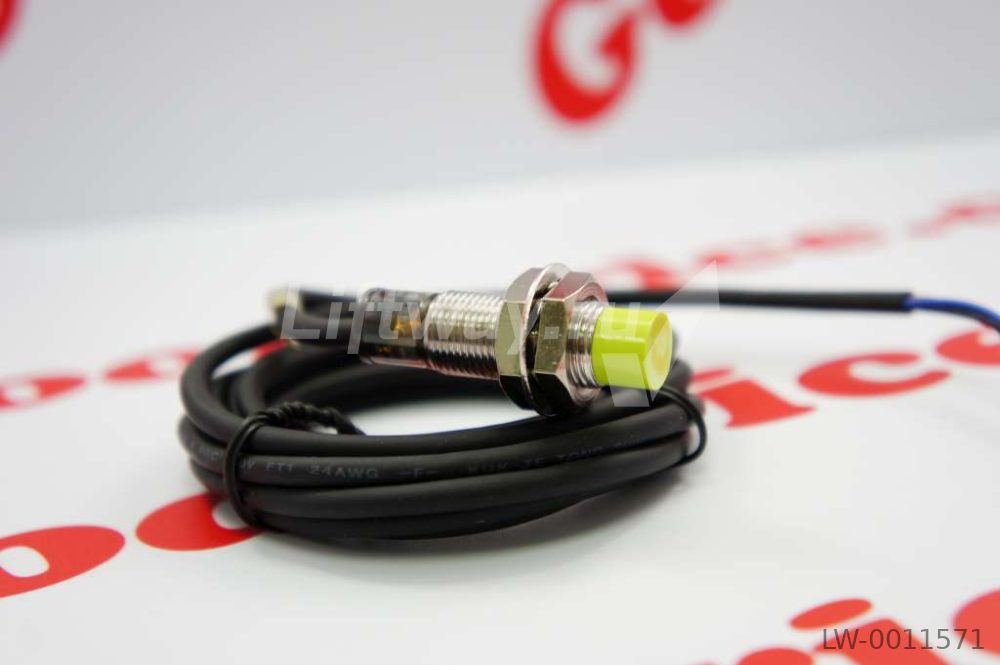 Индуктивный датчик приближения (наличия) HYP-12R4NA 10-30VDC 200mA (NPN-NO)