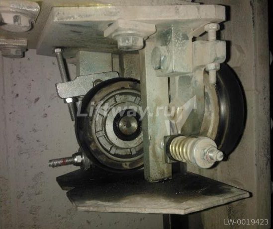 Башмак роликовый кабины D 100mm в сборе