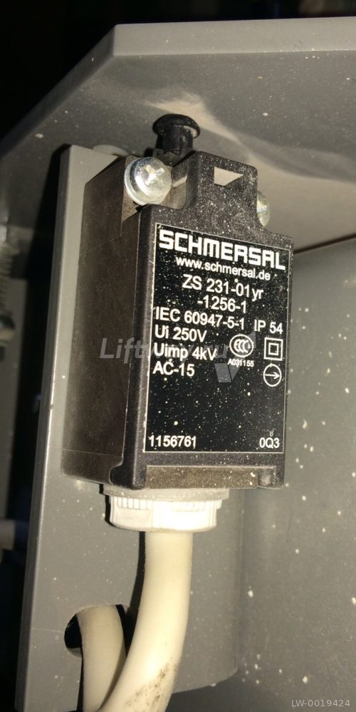 Выключатель концевой ZS231-01R-1256-1