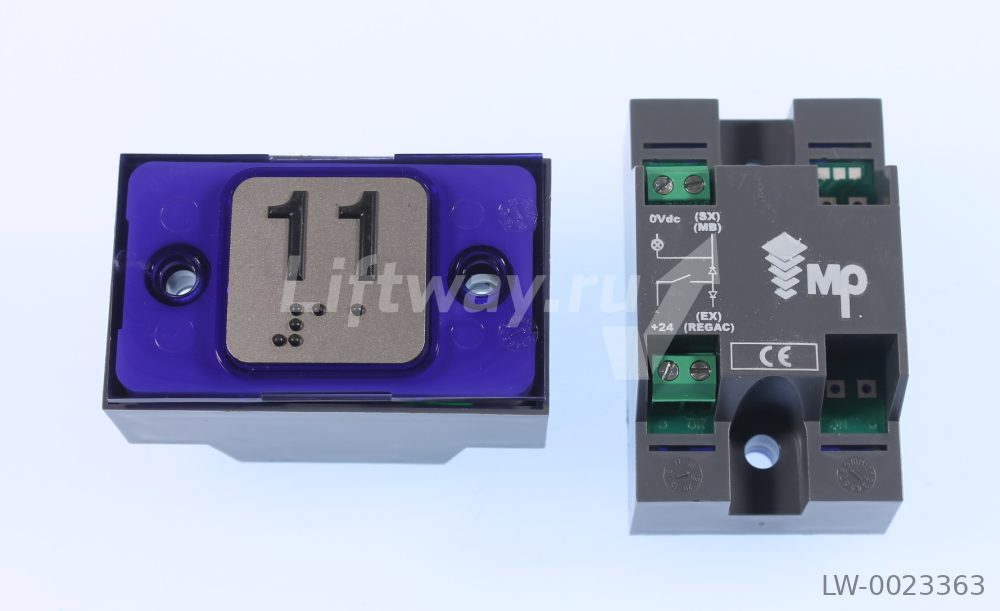 Кнопка приказной панели COMPAC "11" квадратный нажимной элемент, голуб подсв 24V с браилем