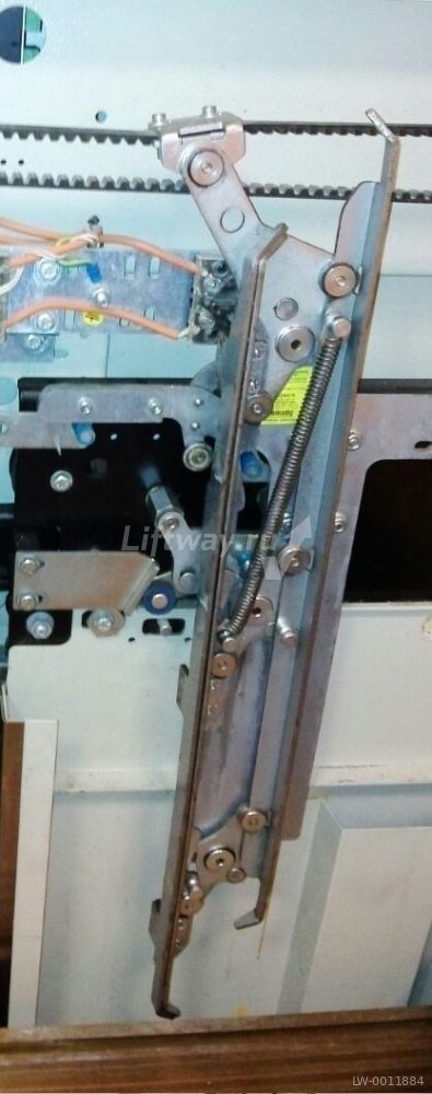 Отводка удлиненная правая (200мм) с замком K4Z – K2R C-MOD EN81 Sematic