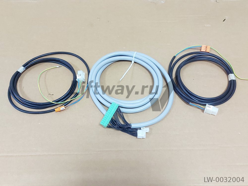 КОМПЛЕКТ КАБЕЛЕЙ CCB-A SIDE AMD DRIVE 1 L2.5M