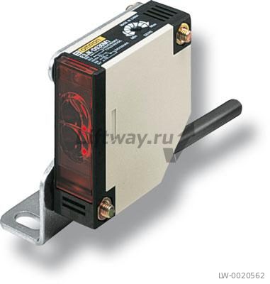 Датчик фотоэл. прямоугольный, красный LED, на пересечение луча, 40м, AC/DC, реле, кабель 2м