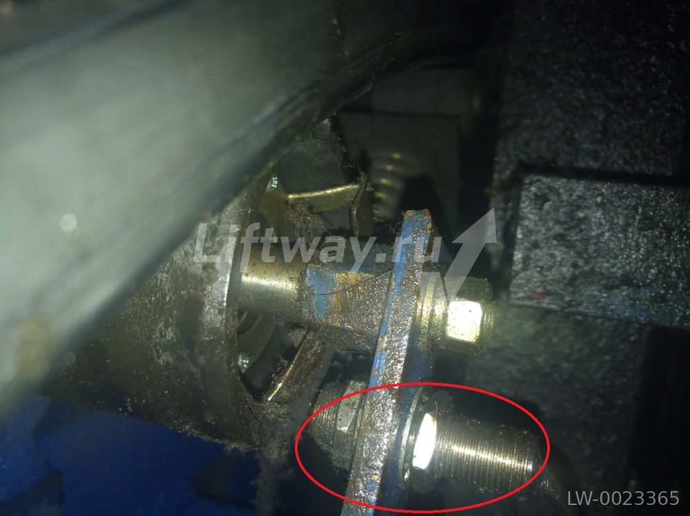 ИНДУКТИВНЫЙ ДАТЧИК контроля скорости поручня,10-30VDC NPN-откр кабелем 2 м трехпродный